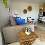 아파트 Apartamerica Garden - 150 Metres From The *