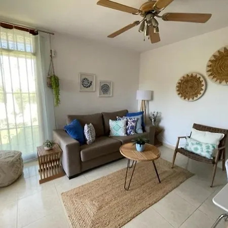 Apartament Apartamerica Garden - 150 Metres From The Playa de las Americas (Tenerife)