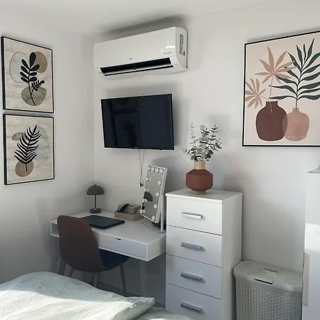 Apartamerica Garden - 150 Metres From The Apartament *