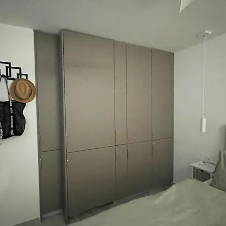 Apartament Apartamerica Garden - 150 Metres From The *