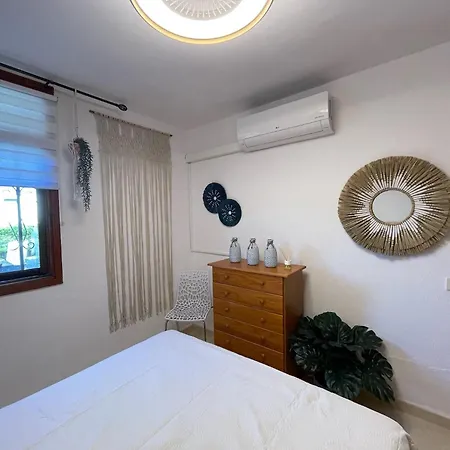 Apartament Apartamerica Garden - 150 Metres From The